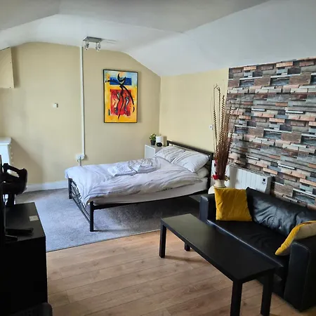 Pensión 17a Db Airbnb *